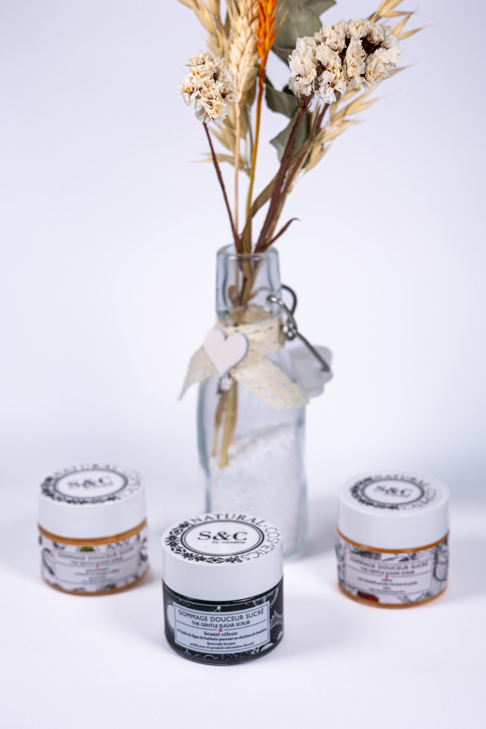 Soin exfoliant naturel pour le visage et le corps